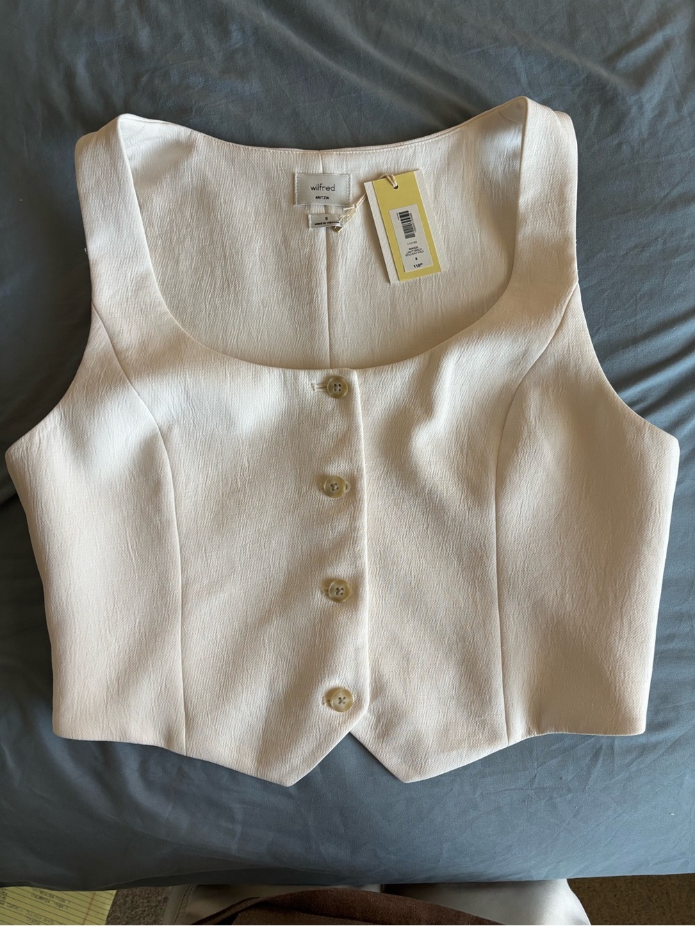 Aritzia Cream Button-Front Cropped Tank Top